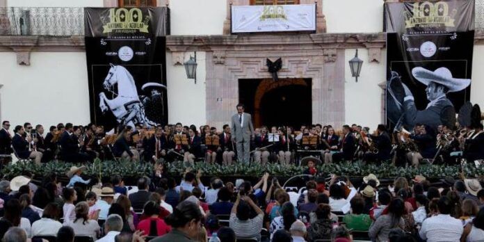 homenaje-38b