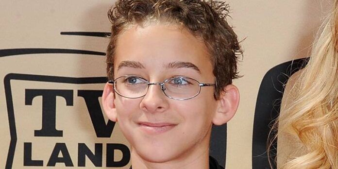 Sawyer Sweenten Sawyer Sweenten