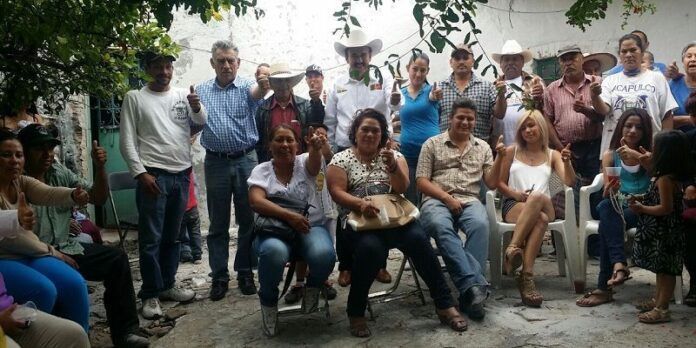 Antonio Mejía en campaña Antonio Mejía en campaña