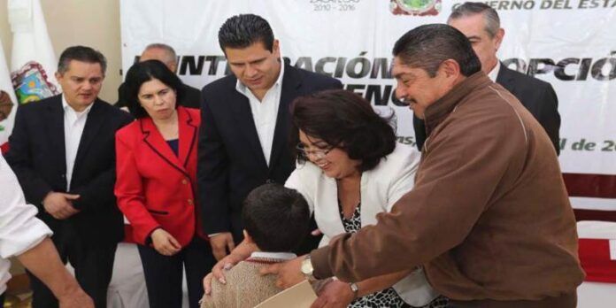 Familias fueron reintegradas Familias fueron reintegradas