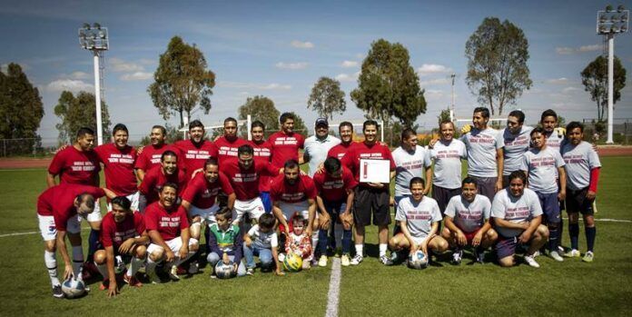 Exjugadores y representantes de la prensa Exjugadores y representantes de la prensa