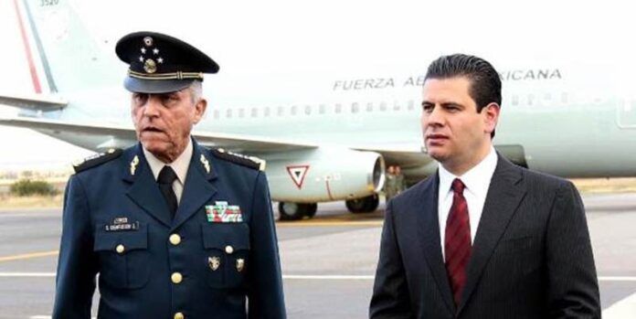 Salvador Cienfuegos y Miguel Alonso Salvador Cienfuegos y Miguel Alonso