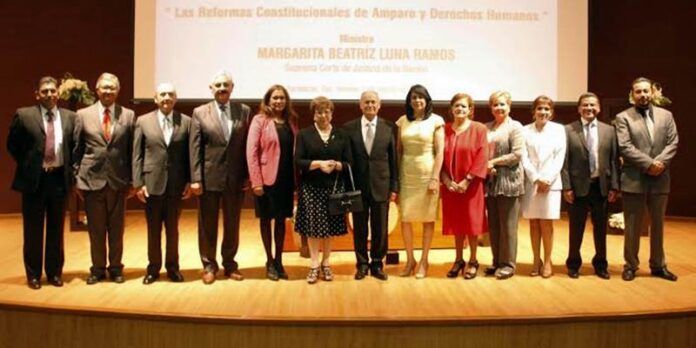Magistrado con ministra y jueces festejados Magistrado con ministra y jueces festejados