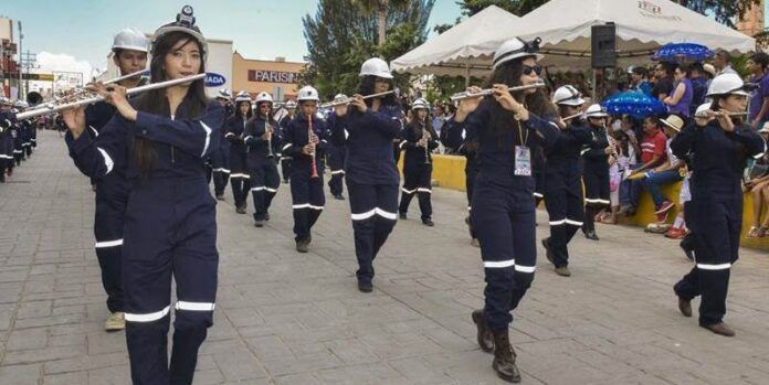 Participan bandas de diversos estados.