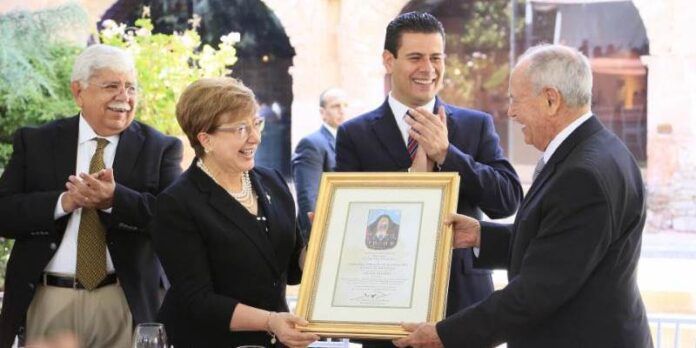 Beatriz Luna , Miguel Alonso y Juan Antonio Castañeda. Beatriz Luna , Miguel Alonso y Juan Antonio Castañeda.