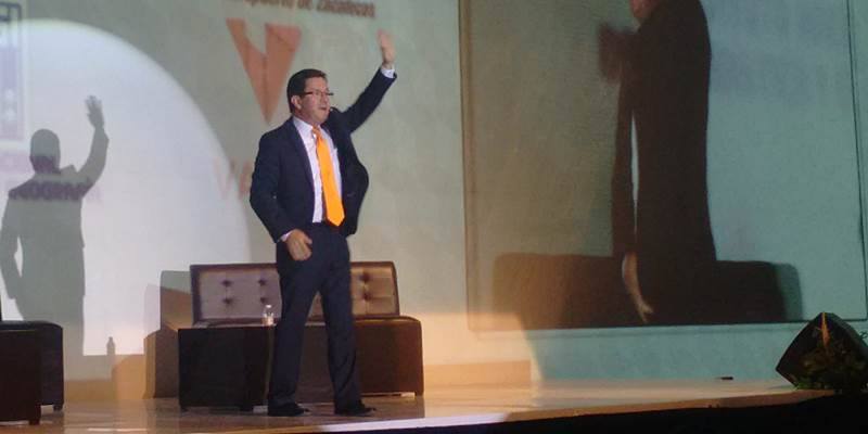camilo-cruz-exponegocios-1.jpg