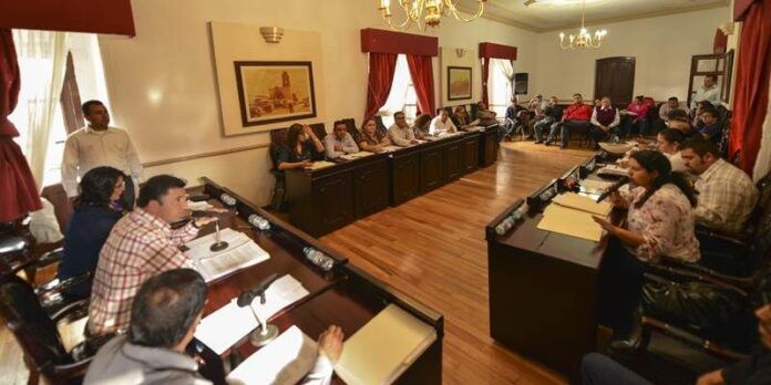 Sesión de Cabildo en Fresnillo Sesión de Cabildo en Fresnillo