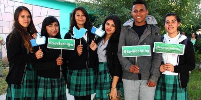 Estudiantes del plantel Ojocaliente Estudiantes del plantel Ojocaliente