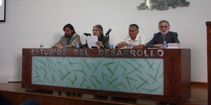 Inaugura Rodolfo García Zamora
