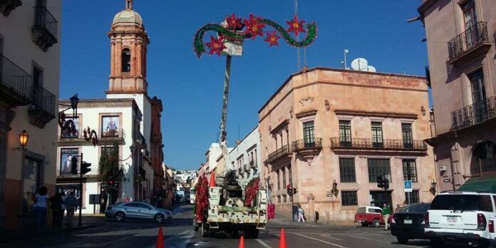 Adornaron las principales calles del Centro Histórico.