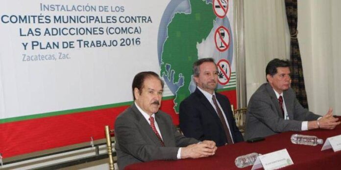 Raúl Estrada Day presentó el proyecto. Raúl Estrada Day presentó el proyecto.