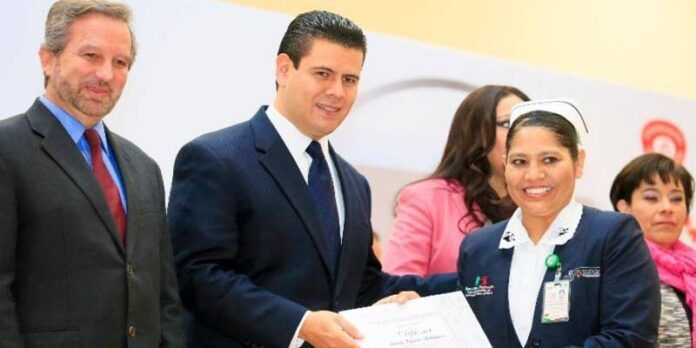 Se entregaron estímulos económicos. Se entregaron estímulos económicos.