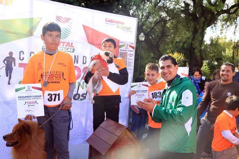 carrera-perros-1.jpeg