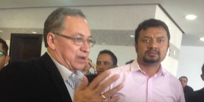 Pidieron una audiencia con el secretario general de gobierno. Pidieron una audiencia con el secretario general de gobierno.