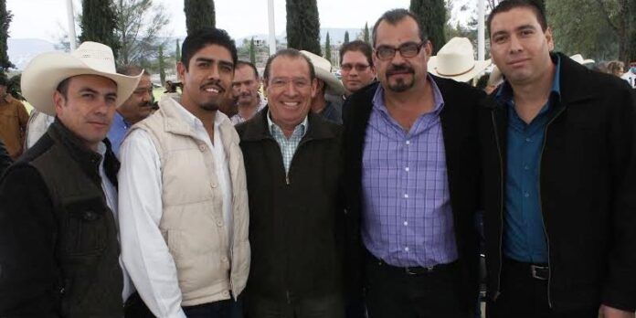 Alcaldes acompañaron al aspirante a gobernador Alcaldes acompañaron al aspirante a gobernador
