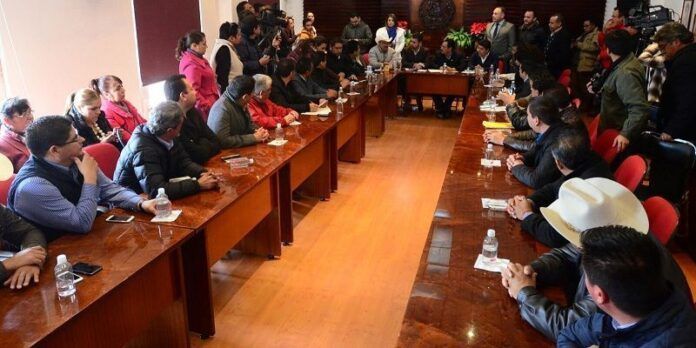 Ríspido encuentro entre diputados y presidentes