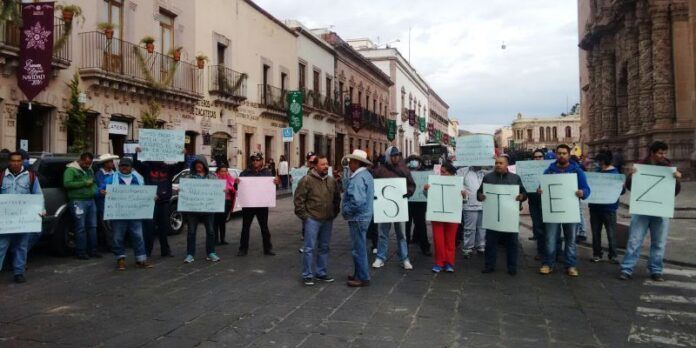 Advirtieron que se retirarían hasta tener solución