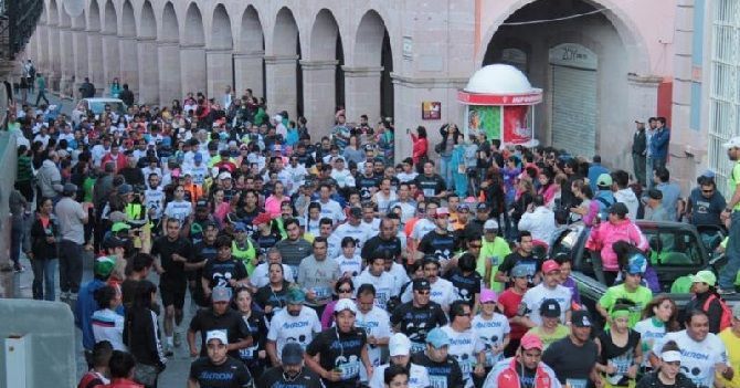 Gran convocatoria nacional e internacional Gran convocatoria nacional e internacional