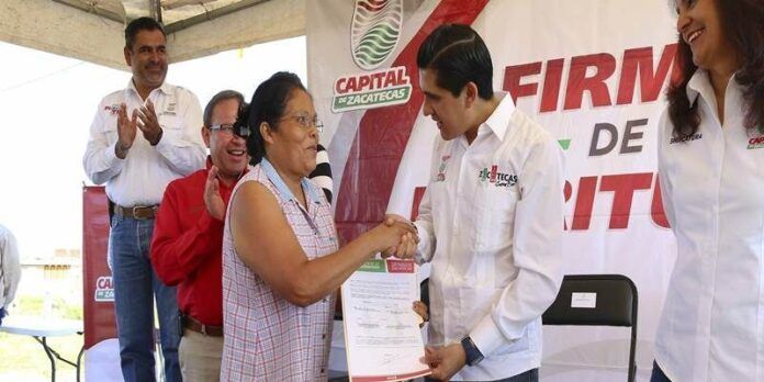 Firma de escrituras Firma de escrituras