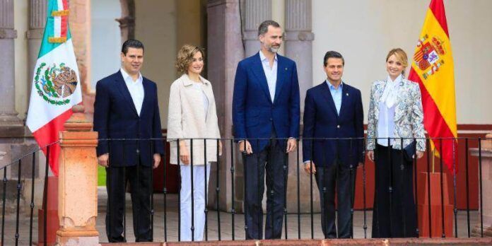 Miguel Alonso con reyes y pareja presidenical Miguel Alonso con reyes y pareja presidenical