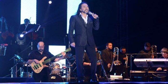 Marco Antonio Solís Marco Antonio Solís