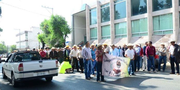 Bloqueo al bulevar Bloqueo al bulevar