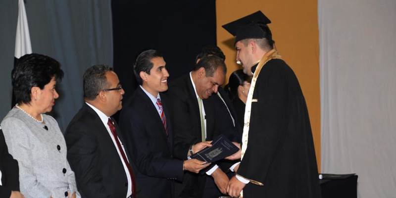 graduacion derecho 2