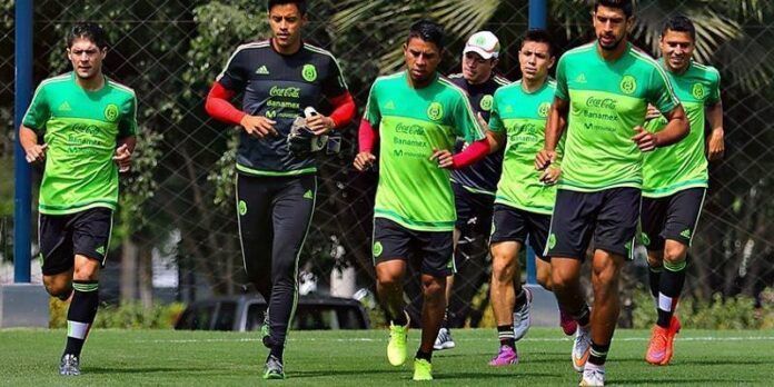 Entrenan en Perú Entrenan en Perú