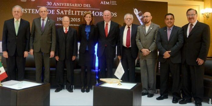 30 Aniversario de México en el Espacio 30 Aniversario de México en el Espacio
