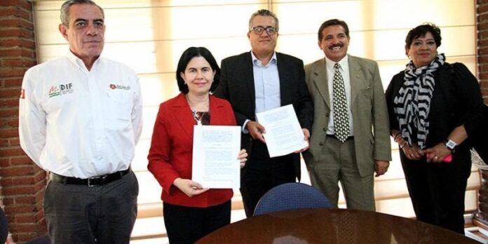 Firma del convenio Firma del convenio