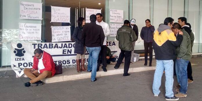 Toman sindicalizados del IZEA la Junta de Conciliación Toman sindicalizados del IZEA la Junta de Conciliación
