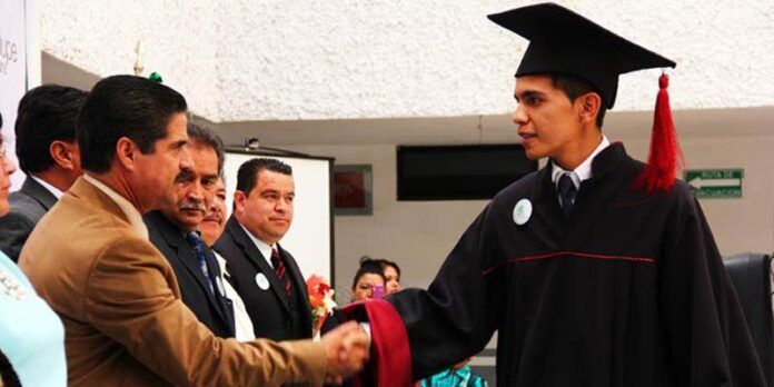 Egresados Cobaez
