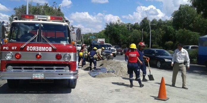 Elementos de Protección Civil auxiliaron Elementos de Protección Civil auxiliaron
