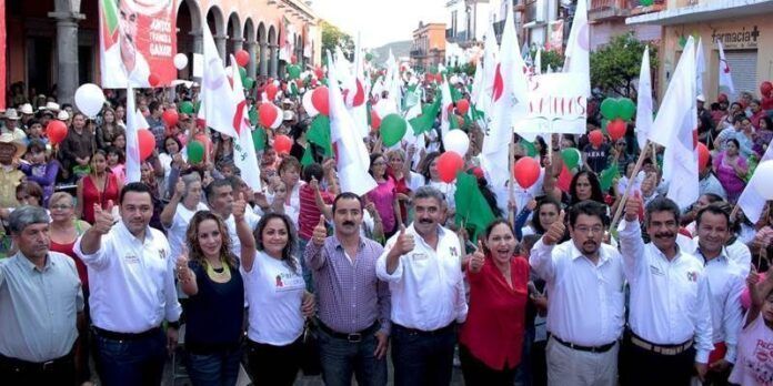 Francisco Escobedo cierra campaña en Nochistlán Francisco Escobedo cierra campaña en Nochistlán