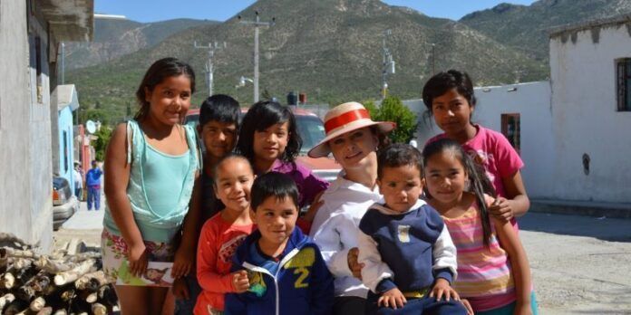 Claudia Anaya Mota en el semidesierto Claudia Anaya Mota en el semidesierto