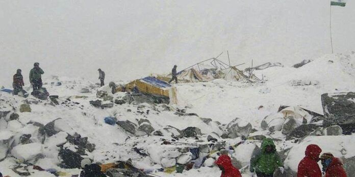 Avalancha en Nepal Avalancha en Nepal