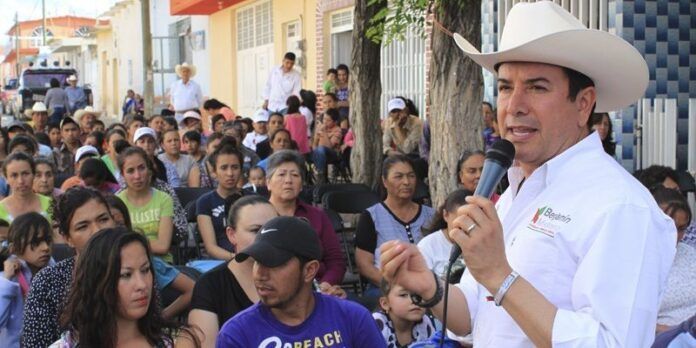 Benjamín Medrano en campaña Benjamín Medrano en campaña