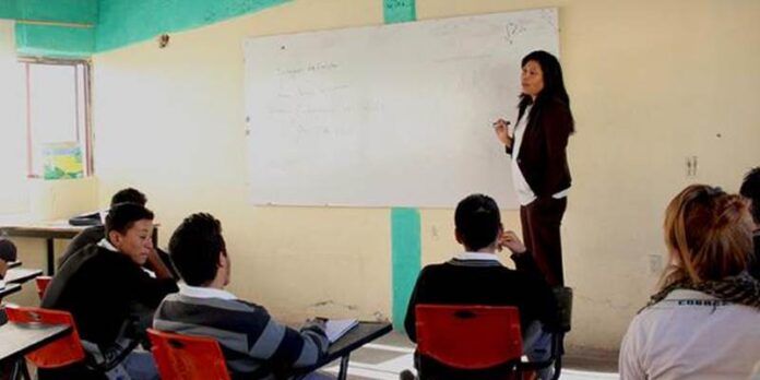 Una clase en Cobaez