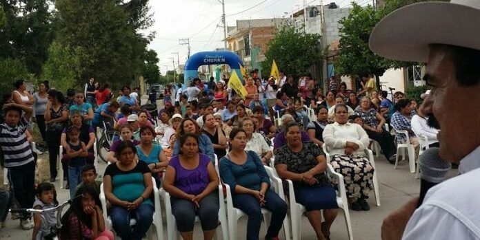 Antonio Mejía en campaña