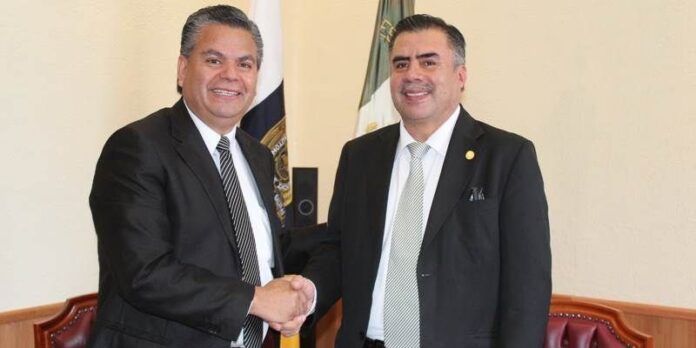 Javier Mendoza y Armando Silva Javier Mendoza y Armando Silva