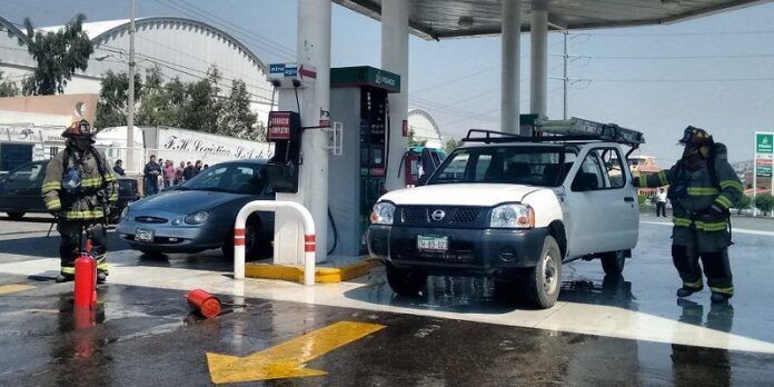 Simulacro en gasolinera de Lomas Bizantinas Simulacro en gasolinera de Lomas Bizantinas