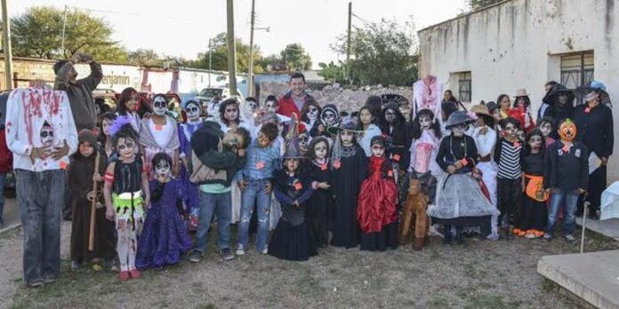 Alcalde con los participantes Alcalde con los participantes