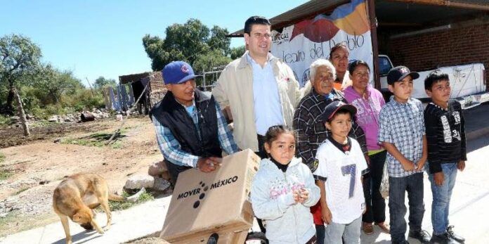 Gobernador con benefiiarios Gobernador con benefiiarios