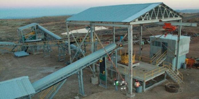 Planta de Beneficio de Minerales La Plata. Planta de Beneficio de Minerales La Plata.