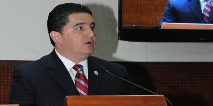 Diputado Javier Torres Rodríguez.
