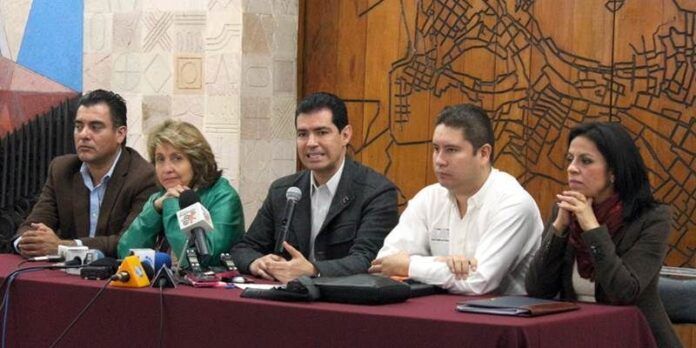 Integrantes de oposición en Congreso local Integrantes de oposición en Congreso local