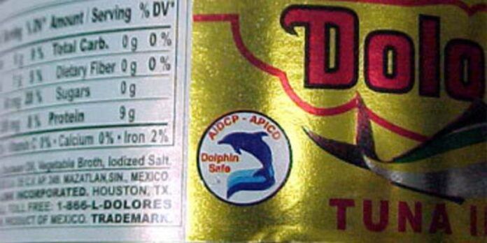 Lata de atún con etiqueta 'dolphin safe' Lata de atún con etiqueta 'dolphin safe'
