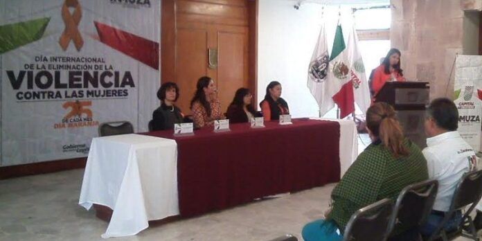 Impartieron una conferencia Impartieron una conferencia