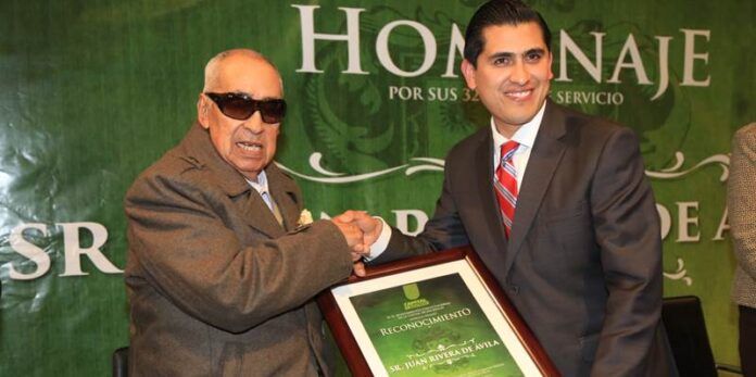 Juan Rivera y Carlos Peña Juan Rivera y Carlos Peña