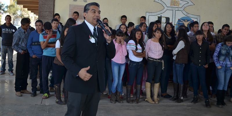 aniversario preparatoria 4